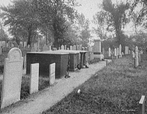 image of the cemetery tombs