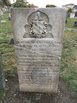 Mountfort family head stone