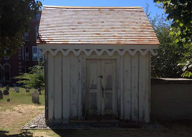 final reconstruction phase of the dead house